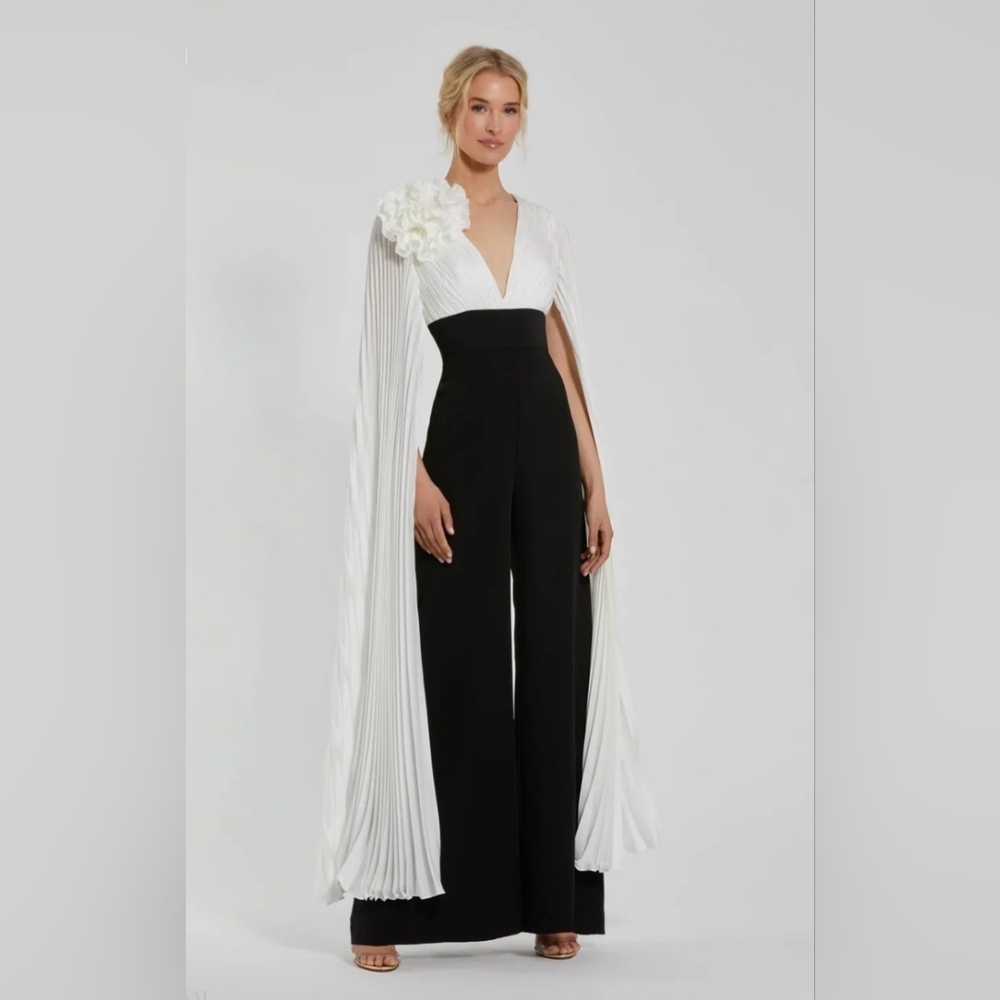 Ieena For MacDuggal White & Black Pleated Charmeuse Crepe Wide Leg Jumpsuit